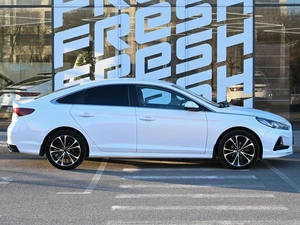 Седан Hyundai Sonata 2017 года, 1690000 рублей, Волгоград