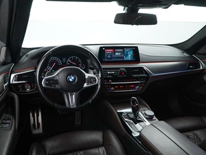Седан BMW 5 серия 2018 года, 3399097 рублей, Москва