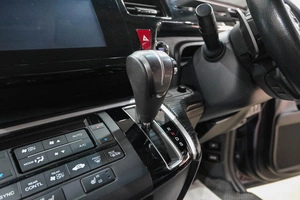 Минивэн Honda Stepwgn Spada 2015 года, 1799000 рублей, Новокузнецк