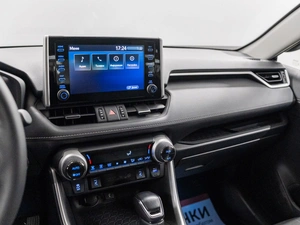 Внедорожник Toyota RAV4 2022 года, 3700000 рублей, Красноярск
