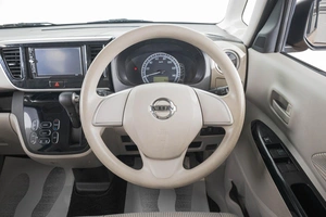 Хетчбэк Nissan Dayz Roox 2017 года, 749000 рублей, Барнаул