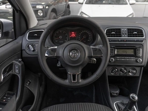 Седан Volkswagen Polo 2012 года, 699000 рублей, Саратов