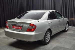 Седан Toyota Camry 2004 года, 777000 рублей, Красноярск
