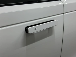 Внедорожник Land Rover Range Rover Velar 2021 года, 9597000 рублей, Красноярск