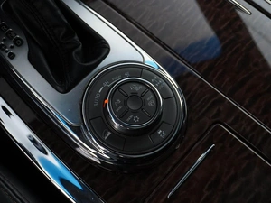 Внедорожник Nissan Patrol 2012 года, 2649077 рублей, Москва