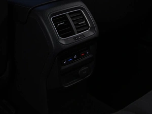 Внедорожник Volkswagen Tiguan 2017 года, 2647444 рублей, Москва