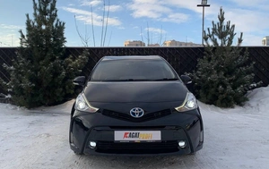 Универсал Toyota Prius V 2016 года, 1310000 рублей, Красноярск