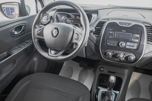 Внедорожник Renault Kaptur 2017 года, 1019000 рублей, Барнаул