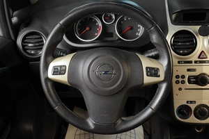 Хетчбэк Opel Corsa 2008 года, 489000 рублей, Тюмень