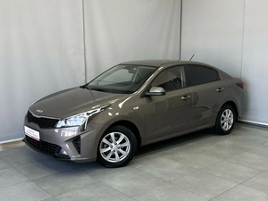 Седан Kia Rio 2021 года, 1687000 рублей, Красноярск