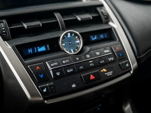 Внедорожник Lexus NX 2017 года, 2849000 рублей, Красноярск