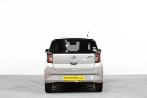Хетчбэк Daihatsu Mira e:S 2017 года, 759000 рублей, Барнаул