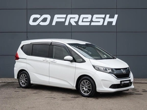 Минивэн Honda Freed 2017 года, 1700000 рублей, Краснодар