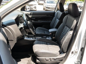 Внедорожник Mitsubishi Outlander 2022 года, 2970000 рублей, Краснодар