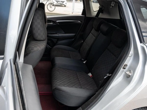 Хетчбэк Honda Fit 2015 года, 920000 рублей, Краснодар