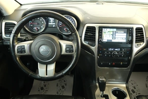 Внедорожник Jeep Grand Cherokee 2012 года, 1489000 рублей, Омск