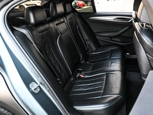 Седан BMW 5 серия 2018 года, 4149000 рублей, Кирилловка
