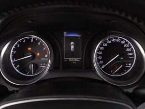 Седан Toyota Camry 2019 года, 2599000 рублей, Воронеж