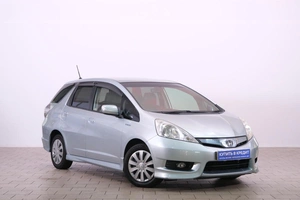 Универсал Honda Fit Shuttle 2013 года, 999000 рублей, Омск