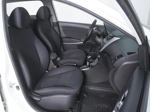 Хетчбэк Hyundai Solaris 2011 года, 839000 рублей, Ростов-на-Дону