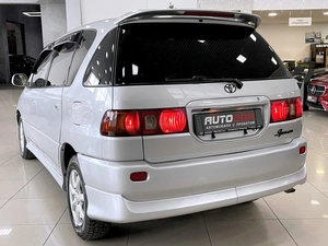 Минивэн Toyota Ipsum 2000 года, 597000 рублей, Солонцы