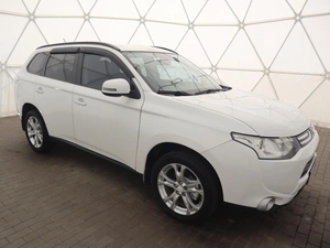 Внедорожник Mitsubishi Outlander 2012 года, 1330000 рублей, Орёл