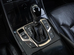 Седан Hyundai Grandeur 2012 года, 2050000 рублей, Краснодар