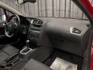 Хетчбэк Citroen C4 2011 года, 679000 рублей, Красноярск