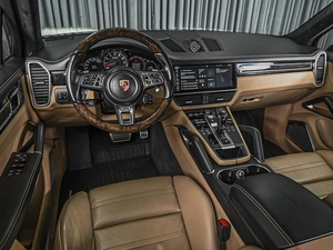 Внедорожник Porsche Cayenne Turbo 2018 года, 8989000 рублей, Ставрополь