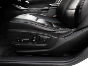 Седан Lexus ES 2013 года, 1989000 рублей, Саратов