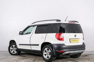 Внедорожник Skoda Yeti 2012 года, 1189000 рублей, Красноярск