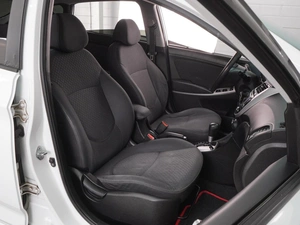 Хетчбэк Hyundai Solaris 2013 года, 669000 рублей, Воронеж