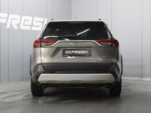 Внедорожник Toyota RAV4 2023 года, 3600000 рублей, Омск