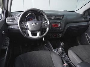 Седан Kia Rio 2013 года, 799000 рублей, Ростов-на-Дону