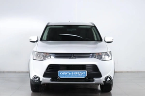 Внедорожник Mitsubishi Outlander 2014 года, 1559000 рублей, Челябинск