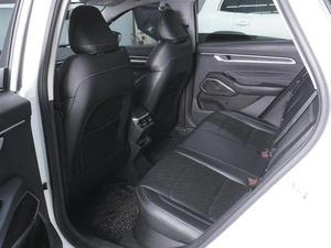 Седан Geely Emgrand 2024 года, 1750000 рублей, Ростов-на-Дону