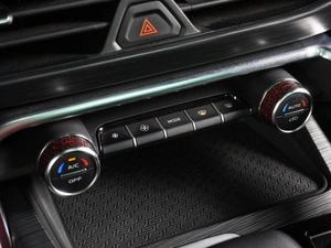 Внедорожник Geely Tugella 2023 года, 3399000 рублей, Воронеж