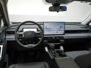 Внедорожник Toyota RAV4 2026 года, 4049046 рублей, Москва