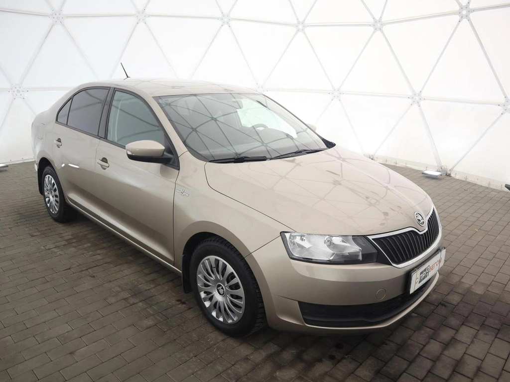 Хэтчбек Skoda Rapid 2019 года, 1440000 рублей, Орёл
