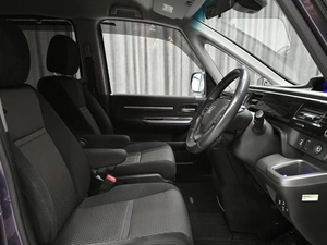 Минивэн Honda Stepwgn 2015 года, 1899000 рублей, Красноярск