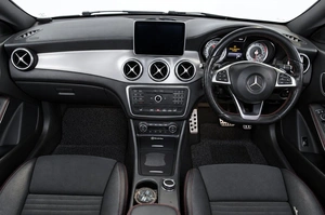 Седан Mercedes-benz CLA-класс 2015 года, 1699000 рублей, Челябинск