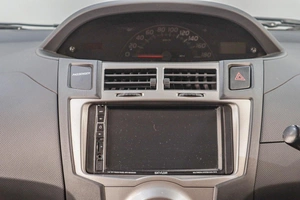 Хетчбэк Toyota Vitz 2008 года, 499000 рублей, Челябинск