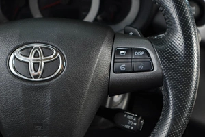 Внедорожник Toyota RAV4 2010 года, 1259000 рублей, Тюмень