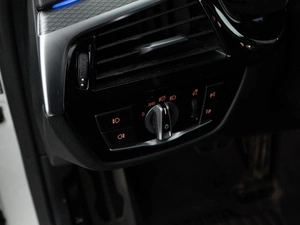 Седан BMW 5 серия 2019 года, 3199046 рублей, Москва