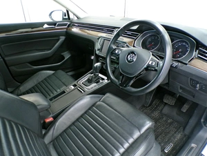 Седан Volkswagen Passat 2015 года, 1699500 рублей, Красноярск