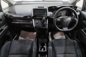 Минивэн Toyota Wish 2012 года, 1379000 рублей, Новокузнецк