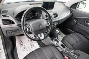 Хетчбэк Renault Megane 2013 года, 899000 рублей, Красноярск