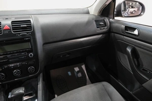 Седан Volkswagen Jetta 2009 года, 739000 рублей, Новокузнецк