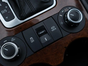 Внедорожник Volkswagen Touareg 2013 года, 2499000 рублей, Большой Сочи