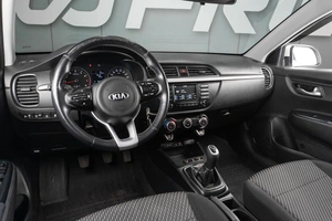 Хетчбэк Kia Rio X-Line 2019 года, 1399000 рублей, Петрозаводск